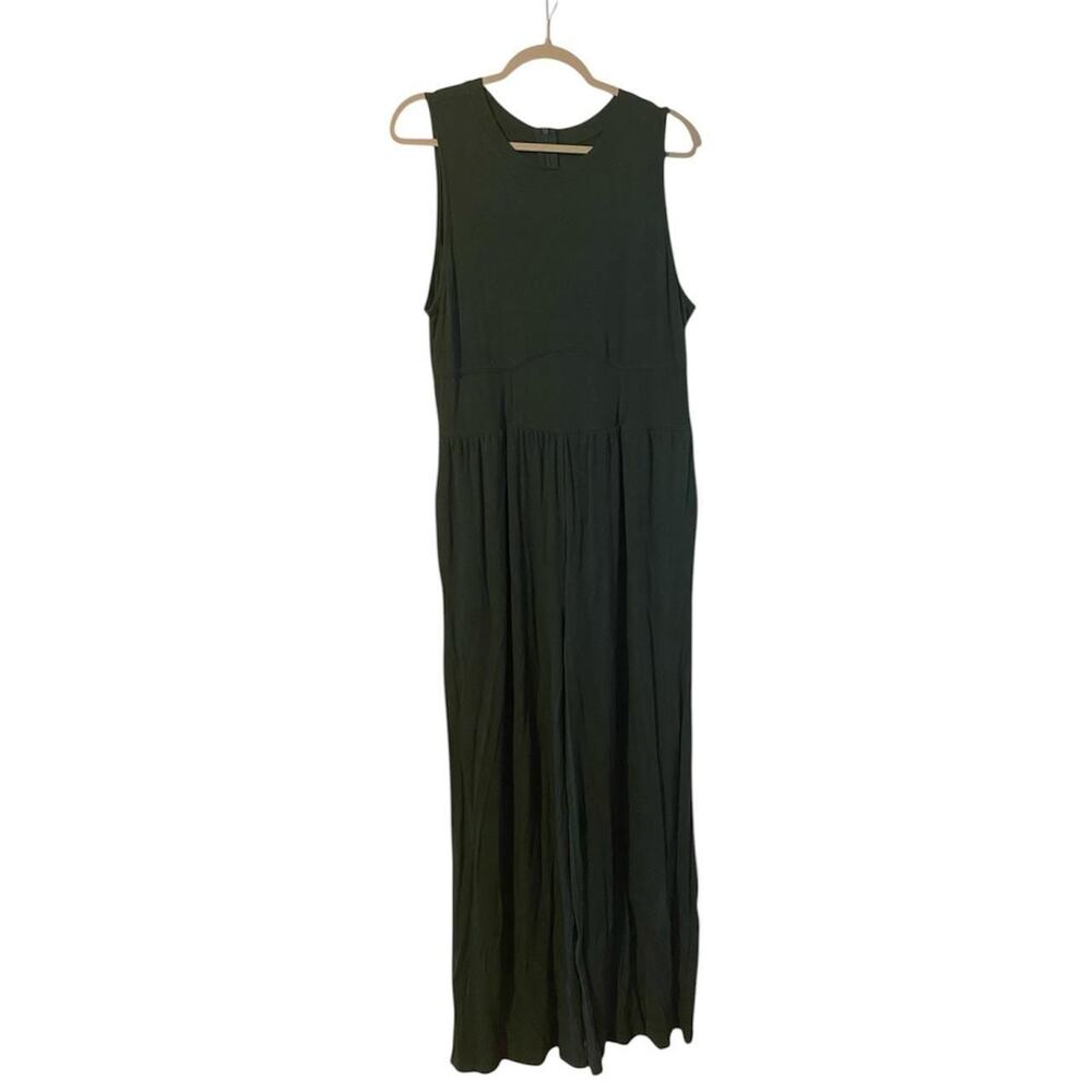 Women's Forest Green Sleeveless Jumpsuit